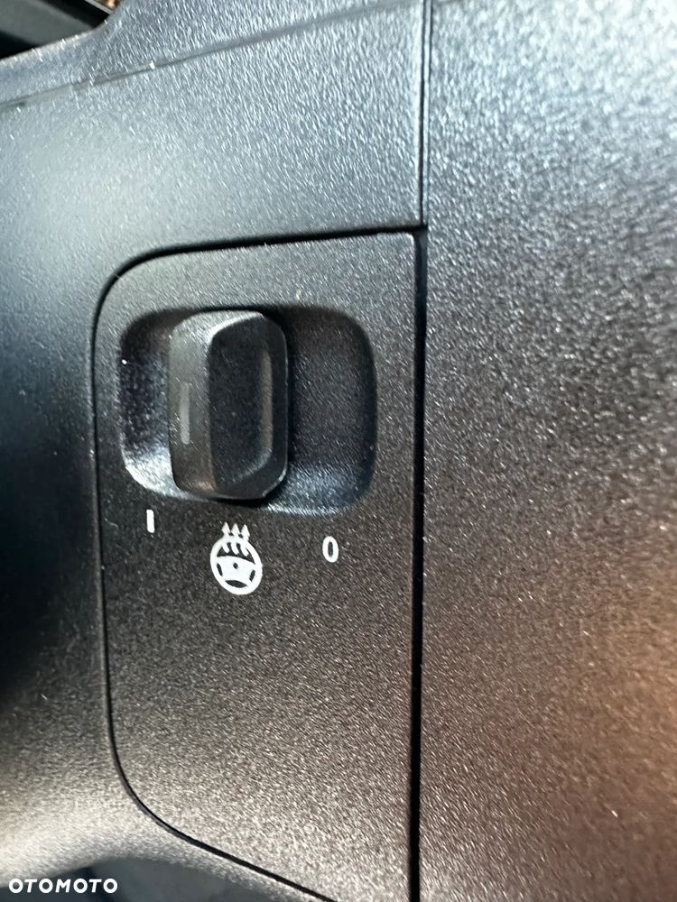 Mercedes-Benz Klasa V 300 d 4-Matic 9G-Tronic Avantgarde (ekstra d³) - 14