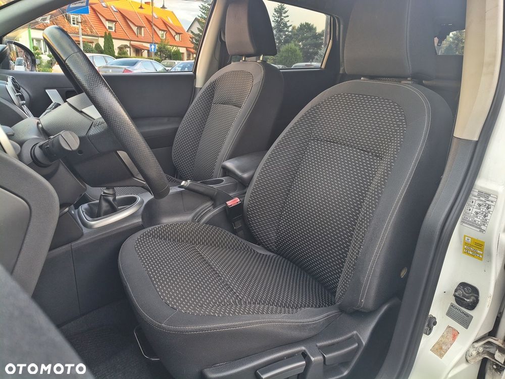Nissan Qashqai 2.0 Tekna - 8