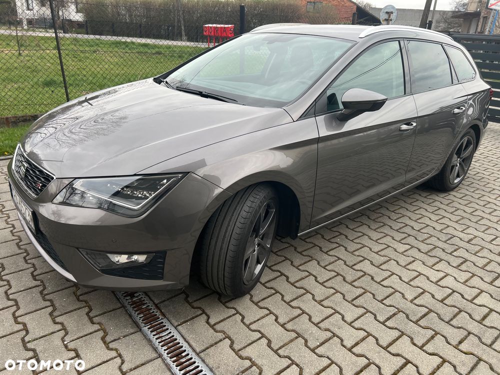 Seat Leon Sportstourer 2.0 TDI FR S&S DSG EU6 - 3