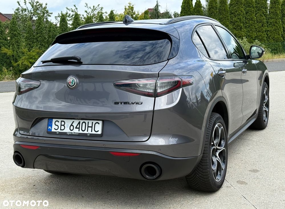 Alfa Romeo Stelvio 2.0 Turbo 16V AT8-Q4 Competizione - 12