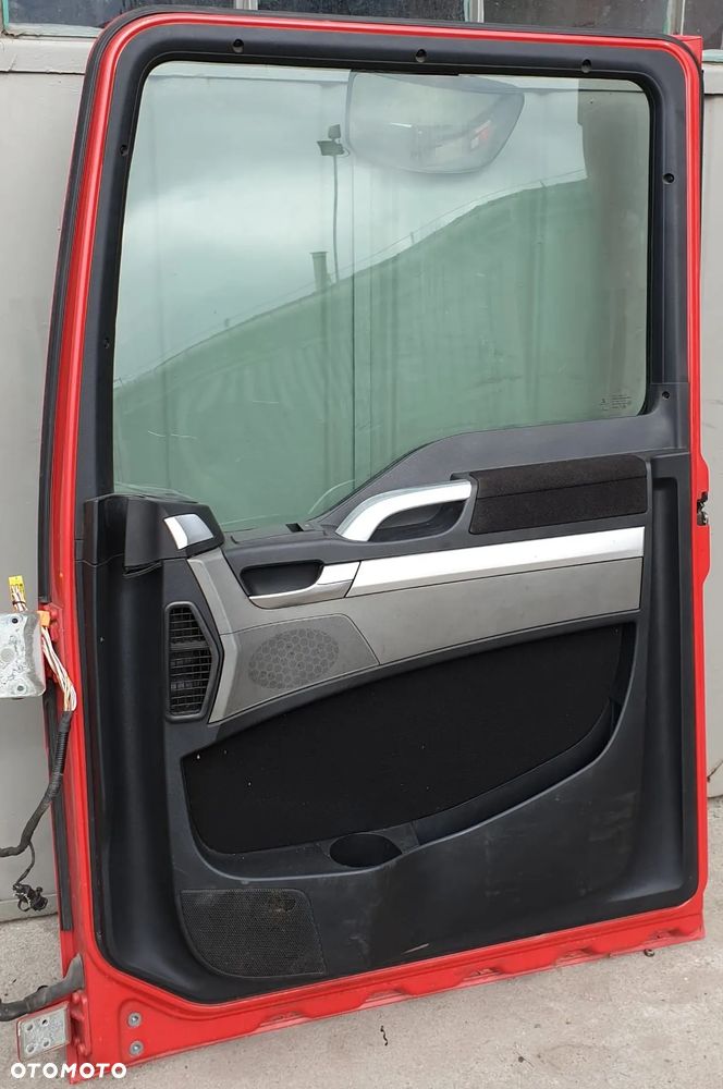 MAN TGX DRZWI KOMPLETNE PRAWE CZERWONE - 3