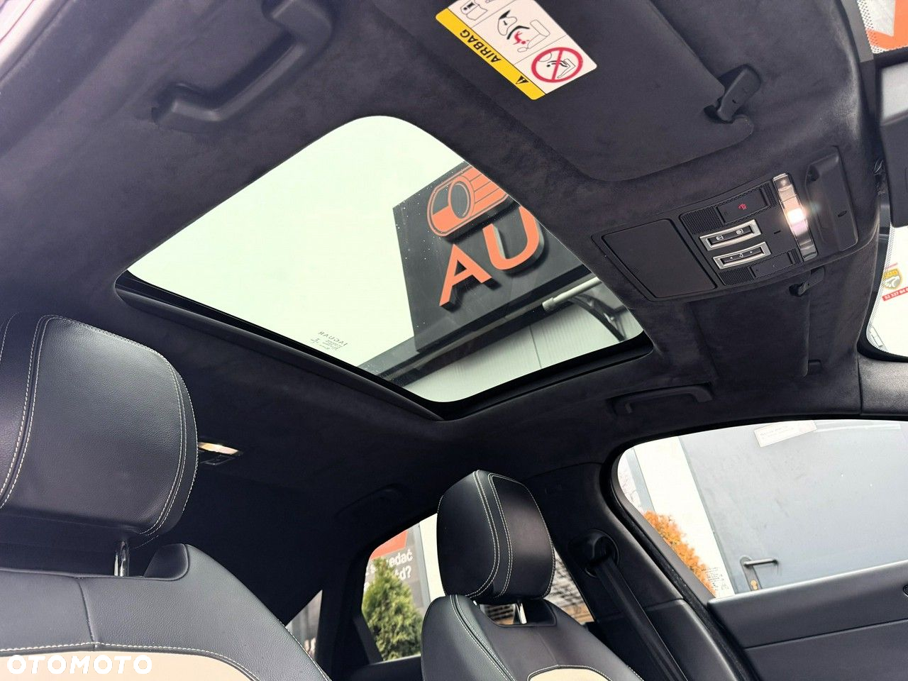 Jaguar XF 2.0 i4D AWD R-Sport - 27