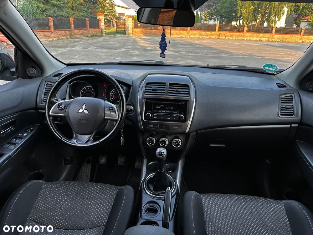 Mitsubishi ASX - 15