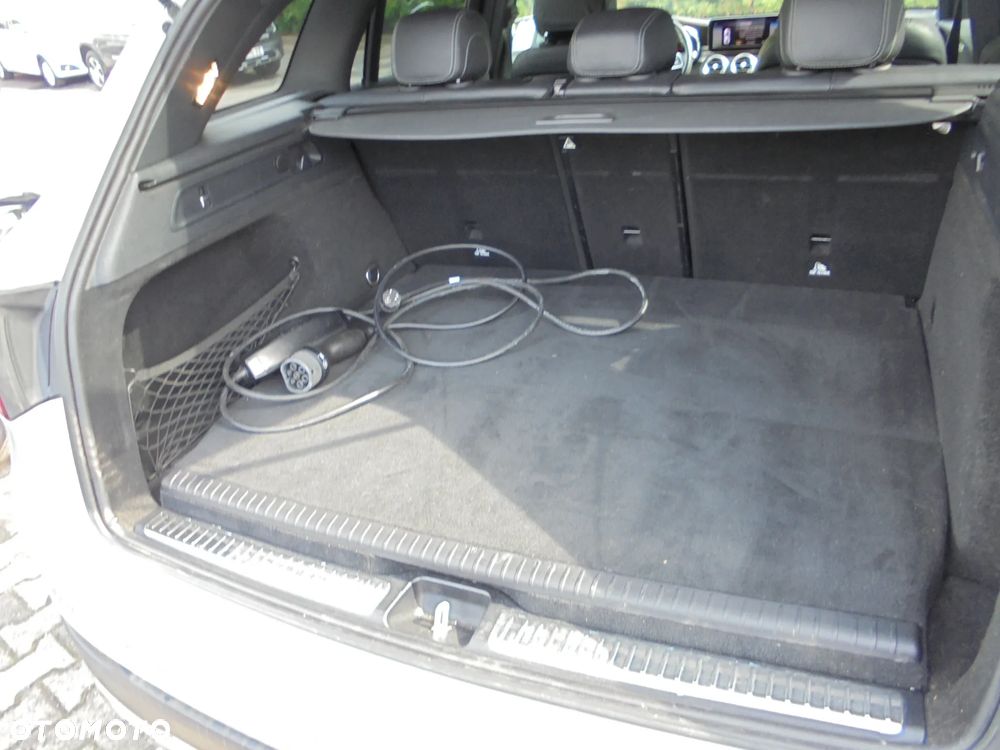 Mercedes-Benz GLC 300 de 4Matic 9G-TRONIC - 15
