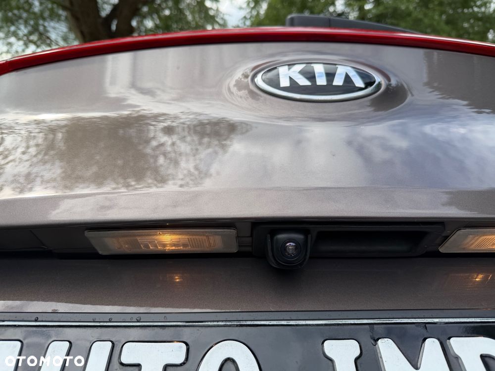 Kia Sportage 1.6 CRDI AWD VISION - 21