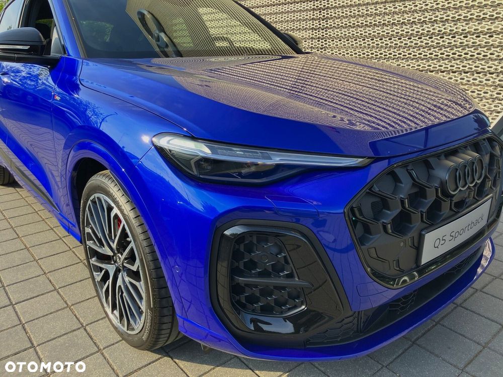Audi Q5 Sportback - 4