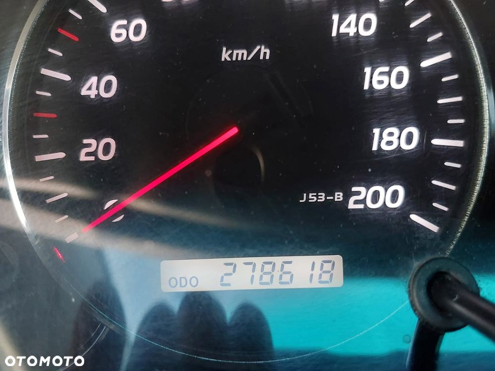 Toyota Land Cruiser - 15