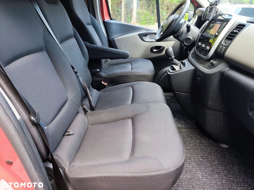 Renault Trafic - 15