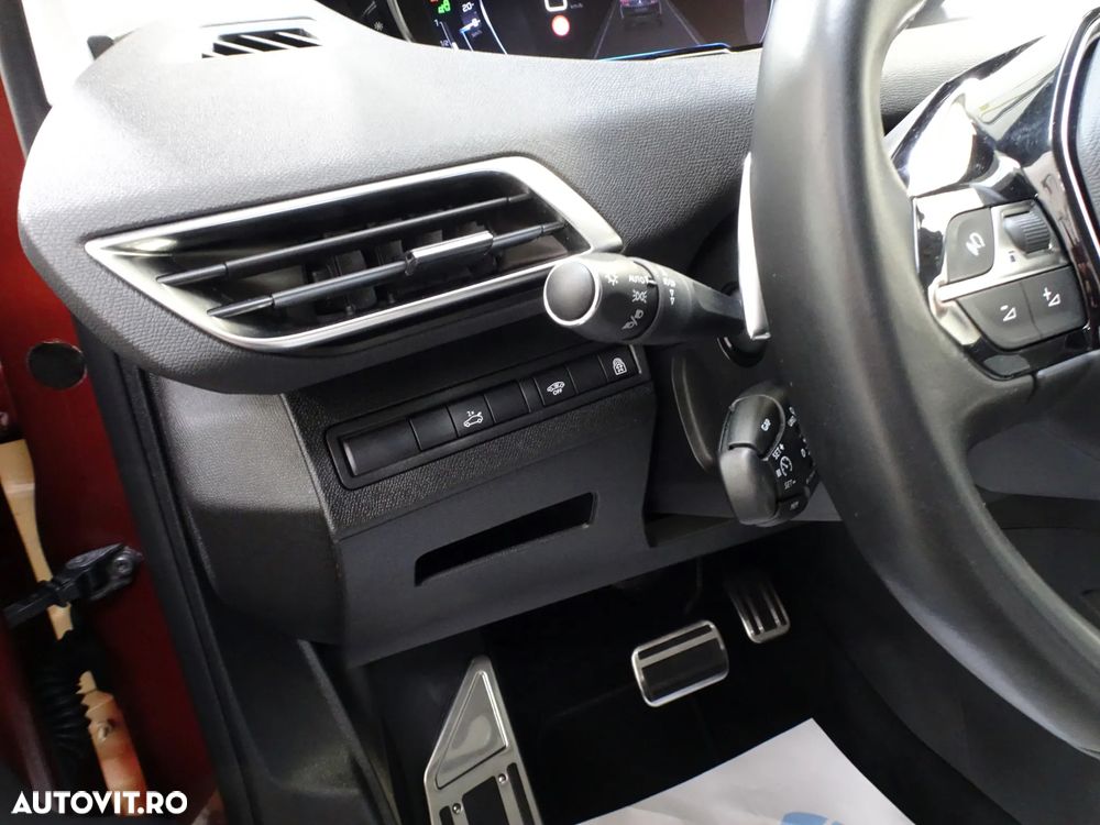 Peugeot 3008 ver-1-2-puretech-130-eat8-gt - 20