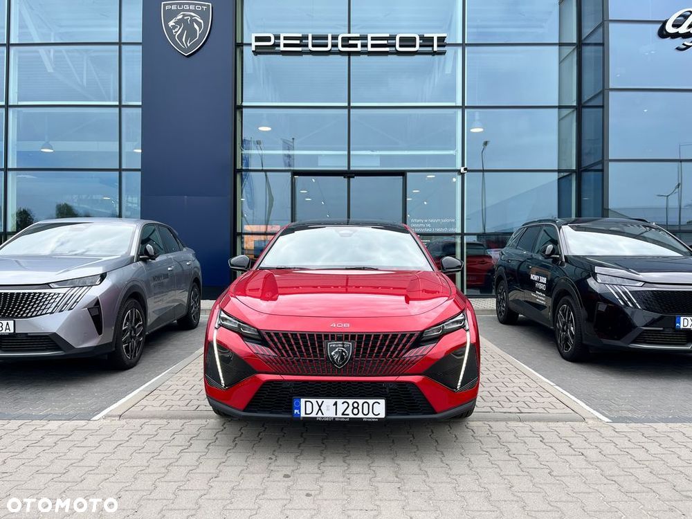 Peugeot 408 - 4