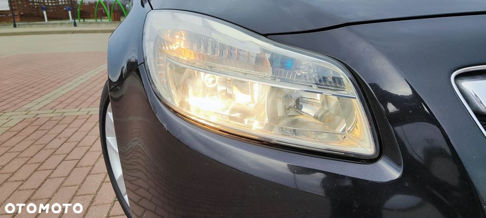 Opel Insignia - 12