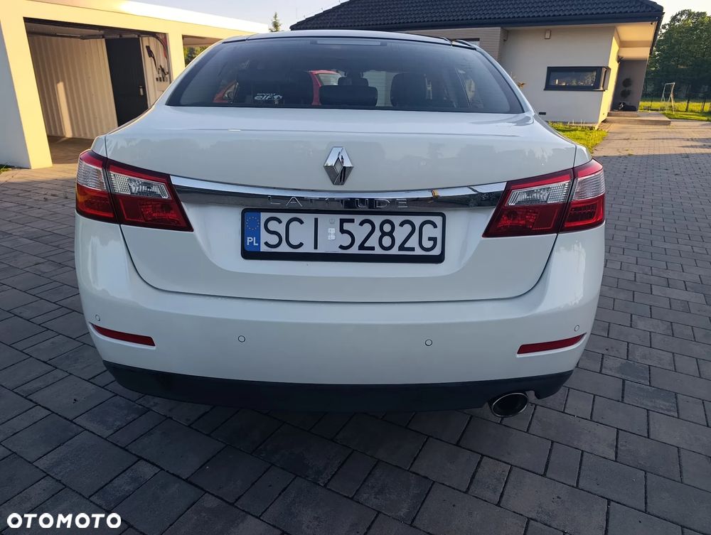 Renault Latitude 2.0 dCi Initiale - 5