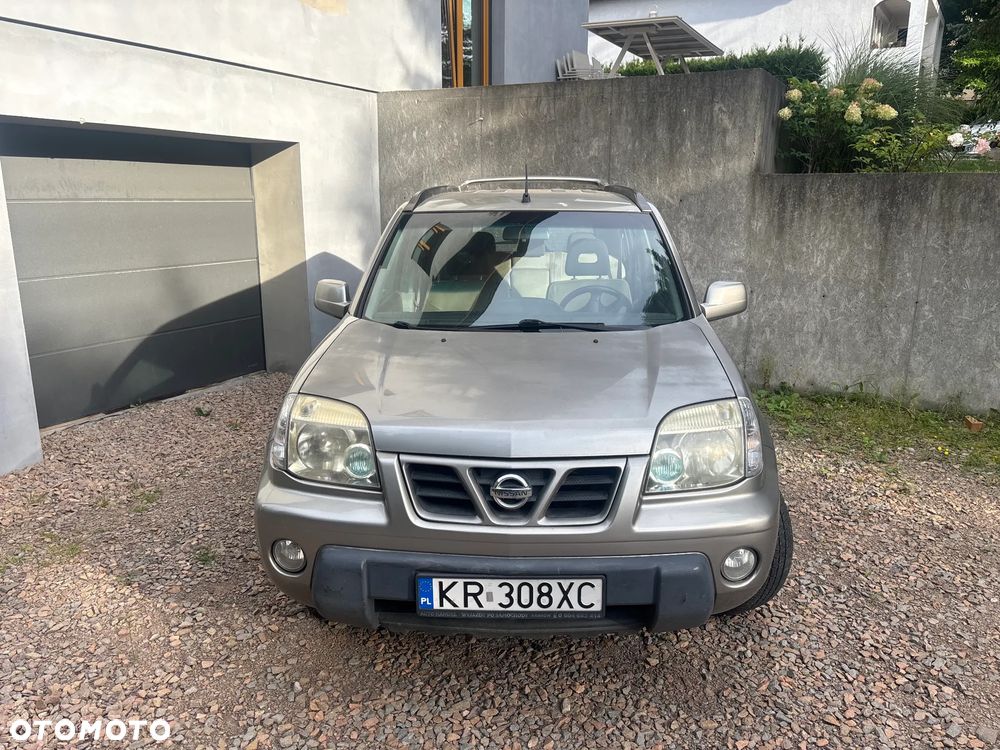 Nissan X-Trail - 2