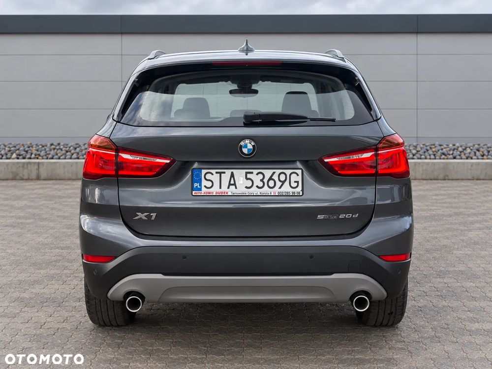 BMW X1 - 12