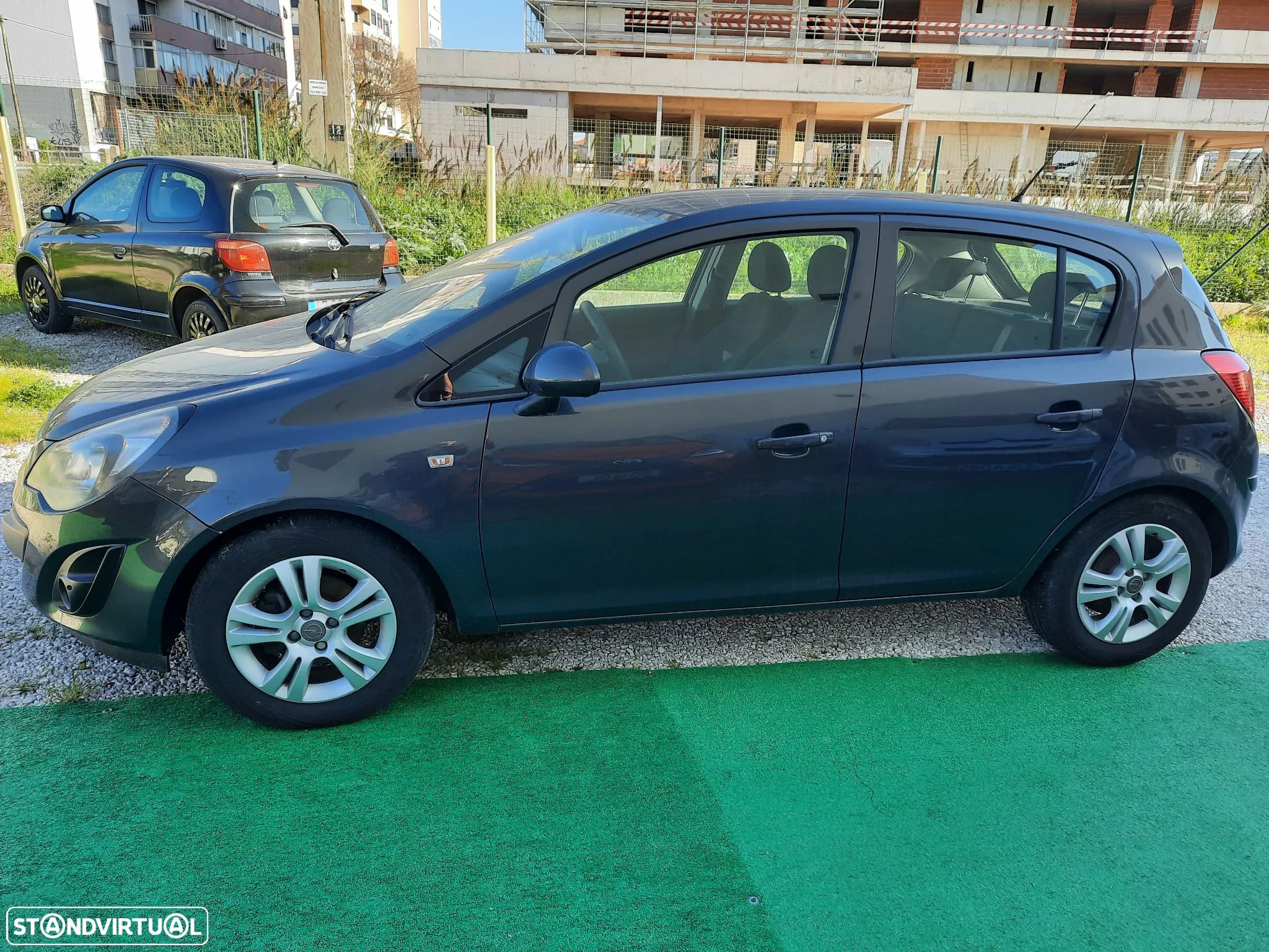 Opel Corsa 1.3 CDTi Cosmo - 1