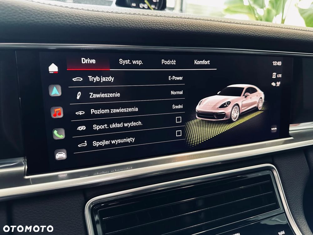 Porsche Panamera 4 Platinum Edition - 15