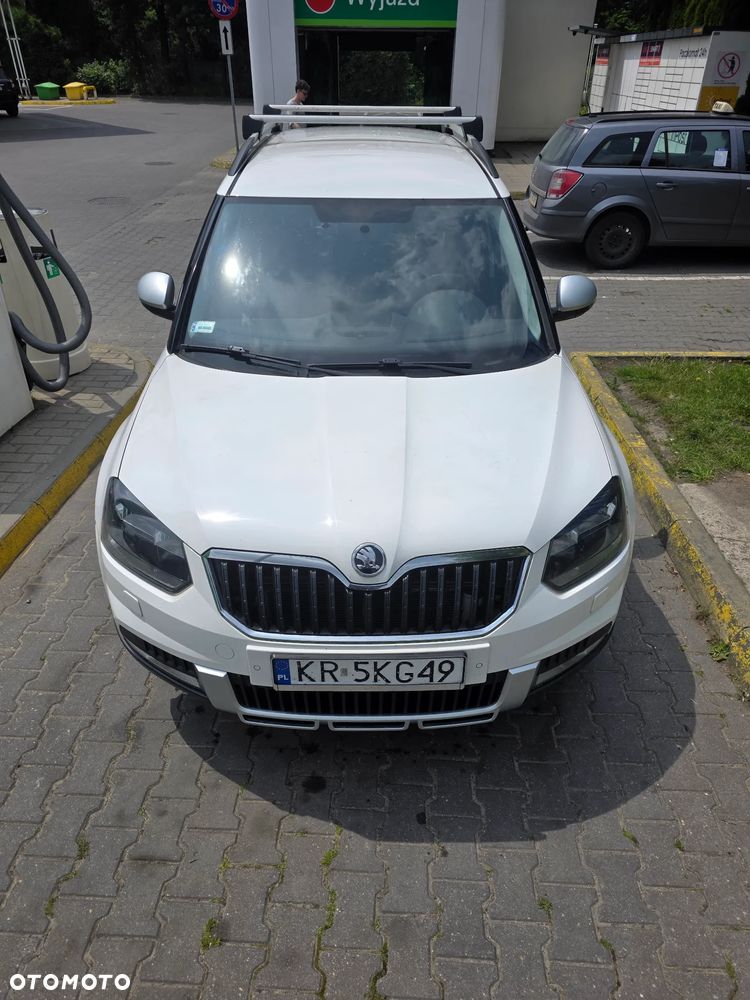 Skoda Yeti 2.0 TDI DPF 4x4 Ambition DSG - 12