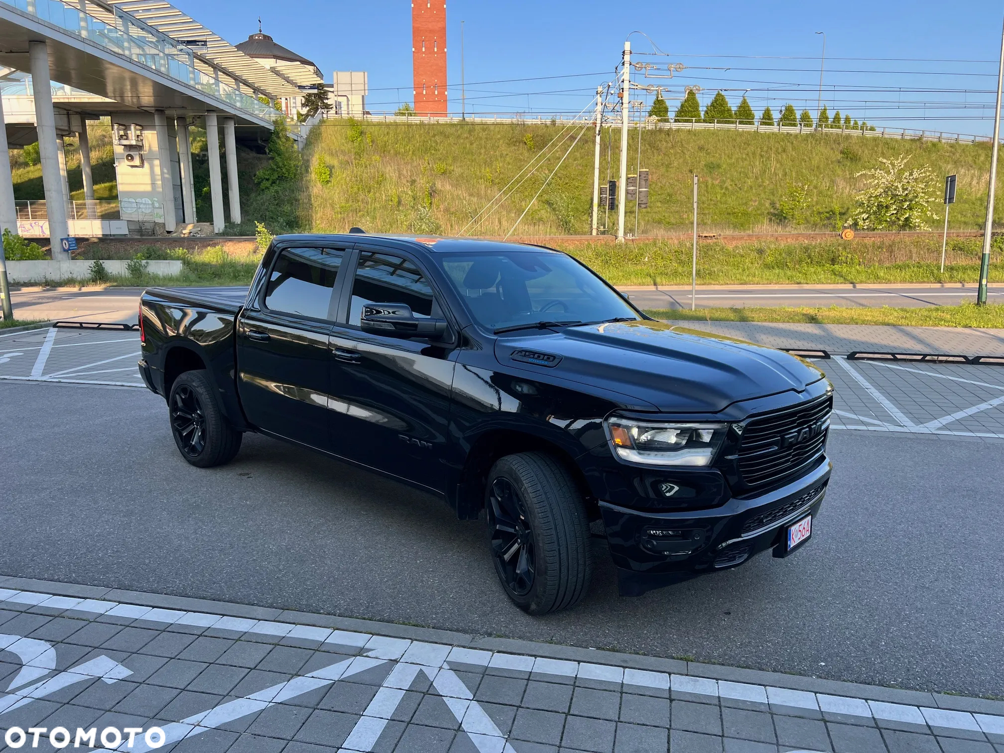 Dodge RAM 1500 5.7 4x4 - 3