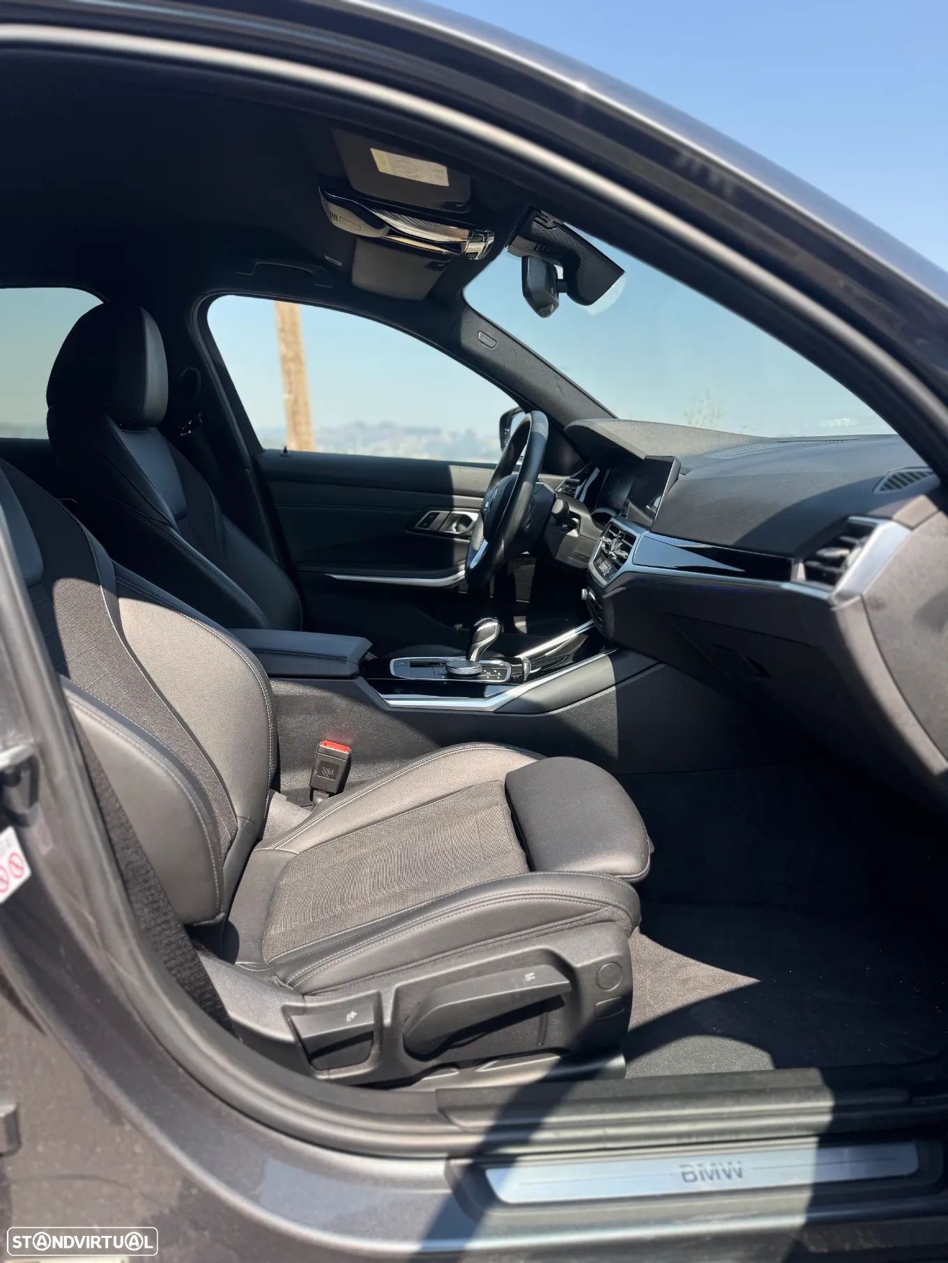 BMW 320 e Touring Corporate Edition Auto - 19
