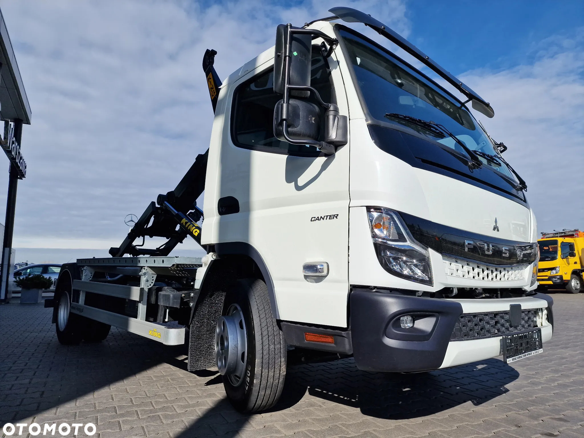 FUSO Canter 9C18 AMT 4x2 - 17