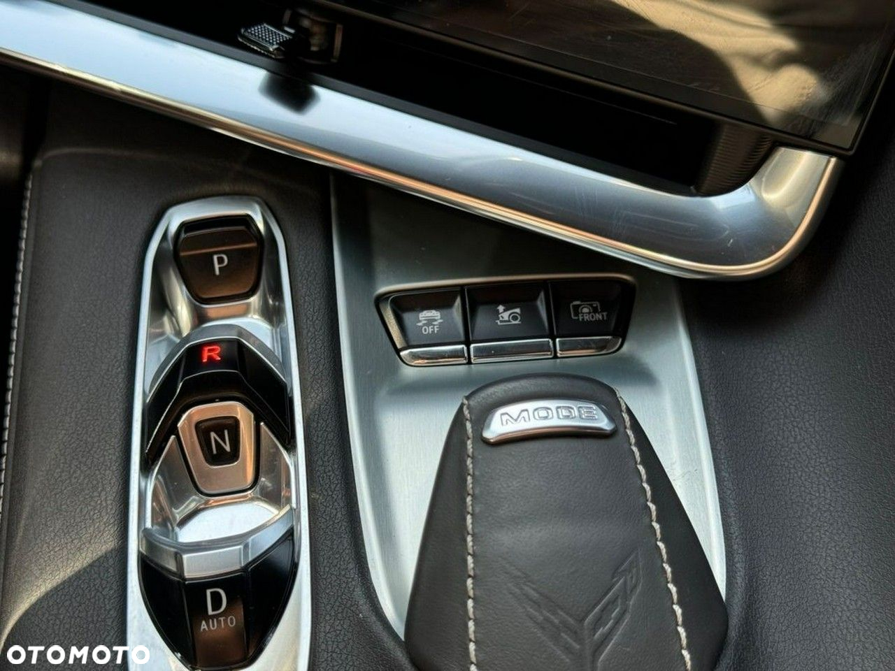 Chevrolet Corvette - 34