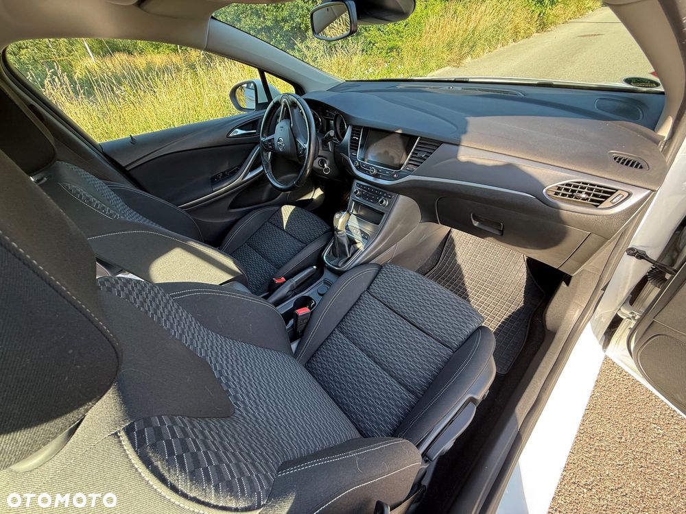 Opel Astra 1.6 CDTI Sport - 24