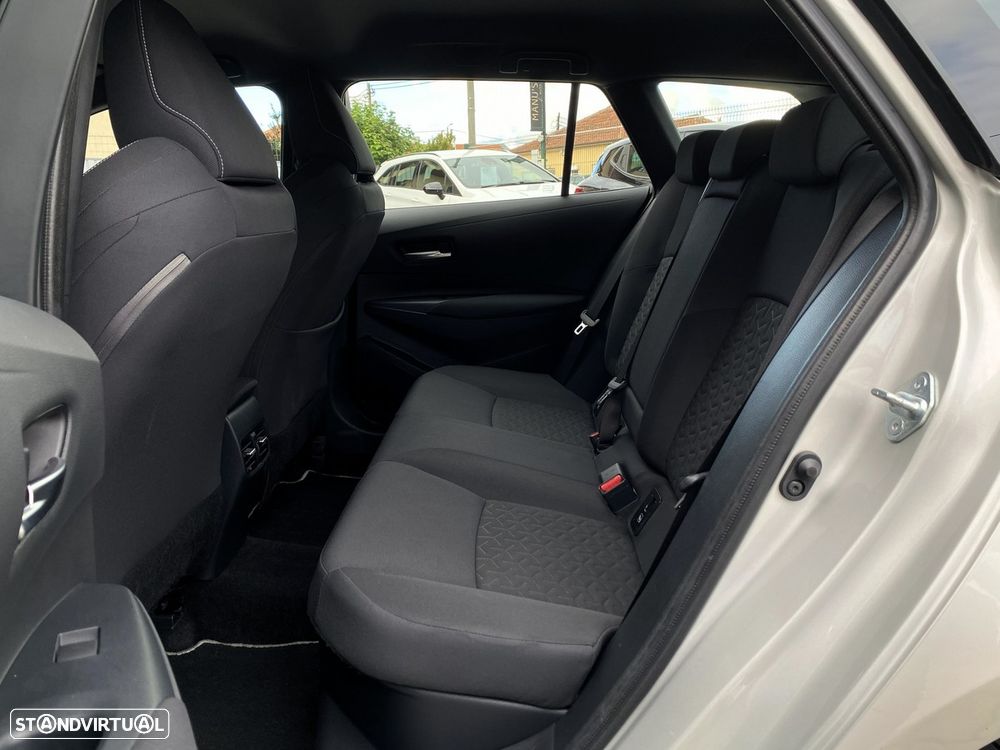 Toyota Corolla Touring Sports 1.8 Hybrid Comfort - 30