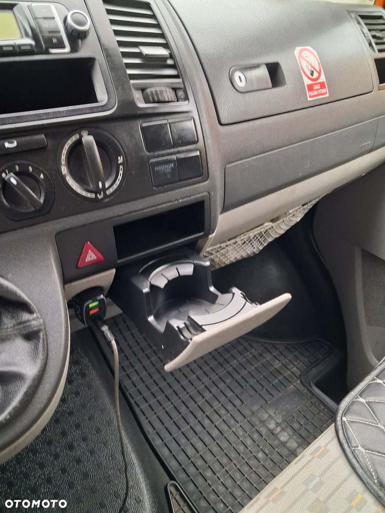 Volkswagen Transporter - 9