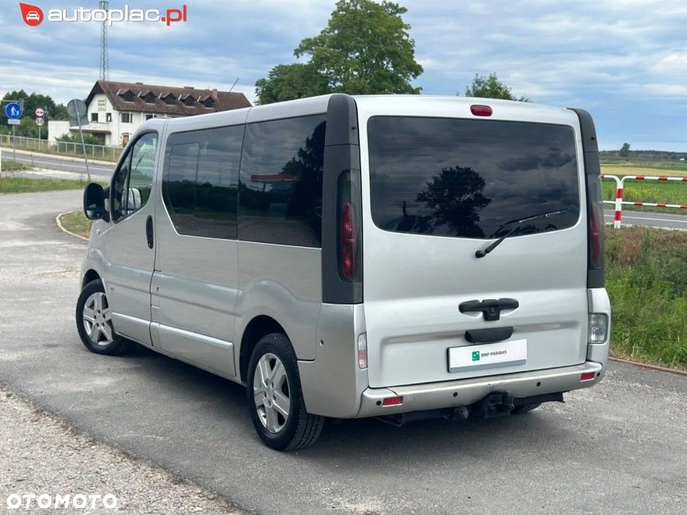 Opel Vivaro 2006
