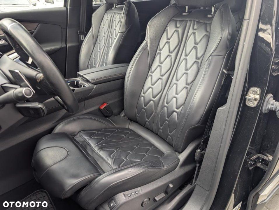 Peugeot 5008 - 7