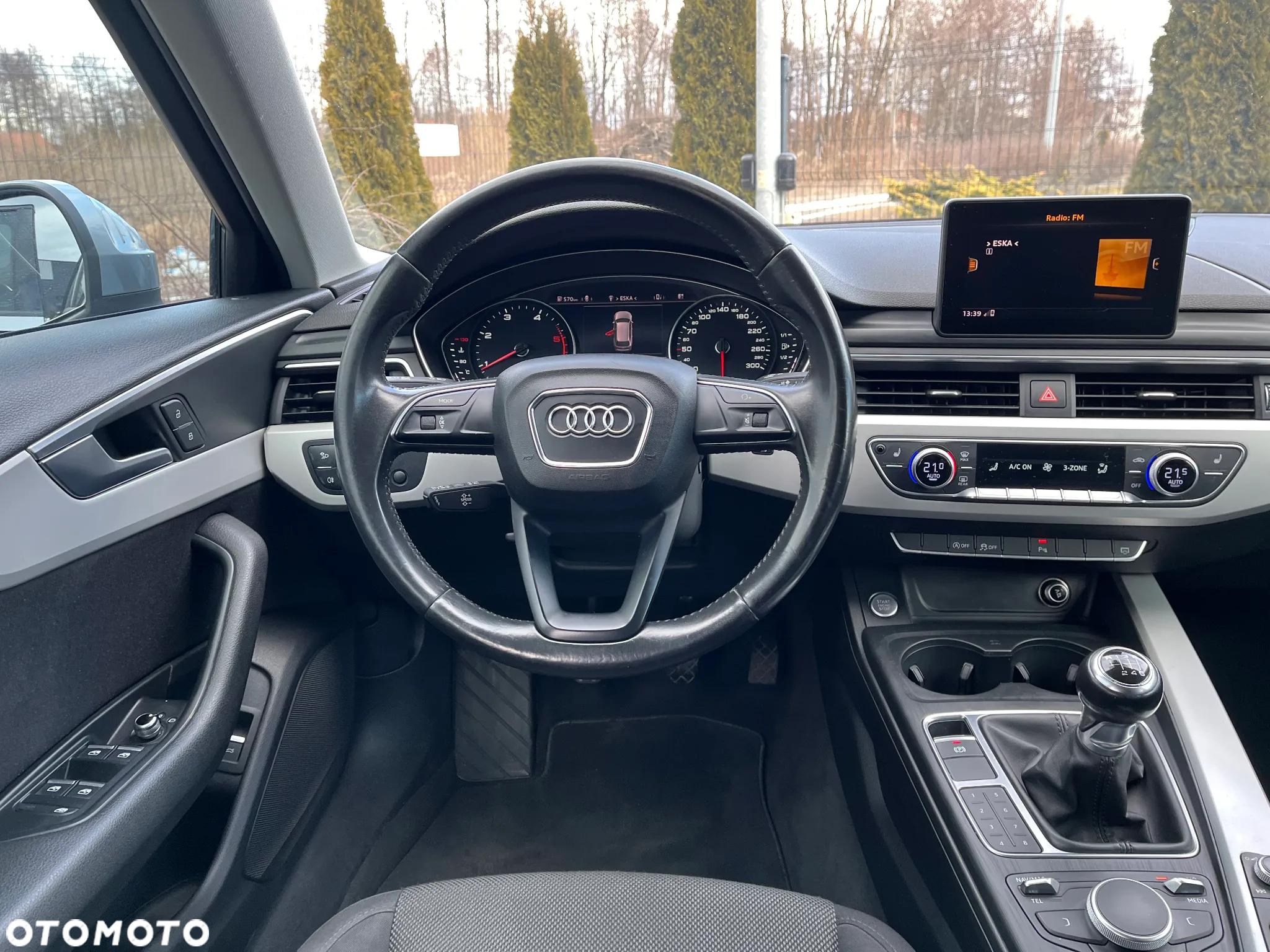 Audi A4 Avant 2.0 TDI DPF Attraction - 9