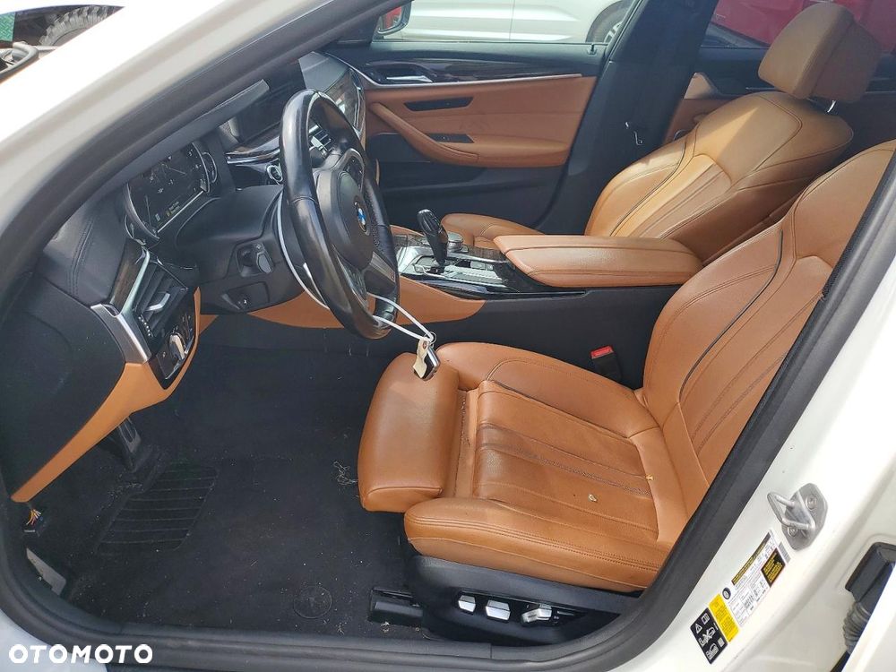 BMW Seria 5 540i xDrive M Sport sport - 8