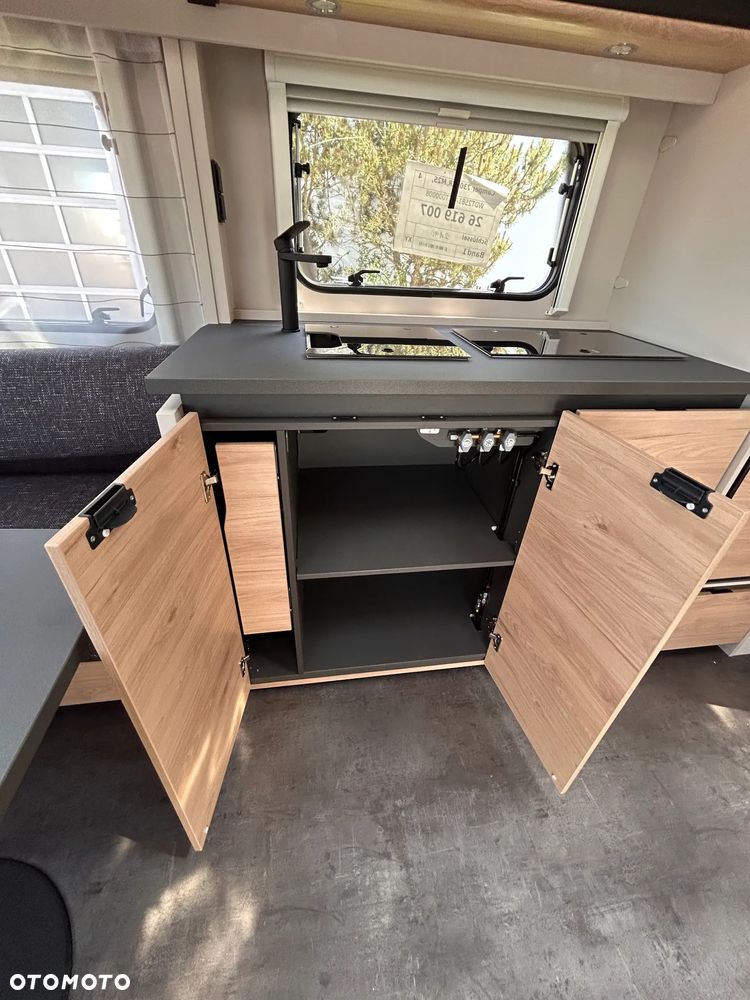 Dethleffs Camper 730 FKR - 16