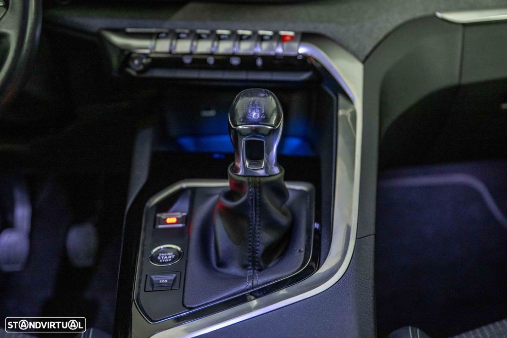 Peugeot 5008 1.2 PureTech Allure Pack - 29