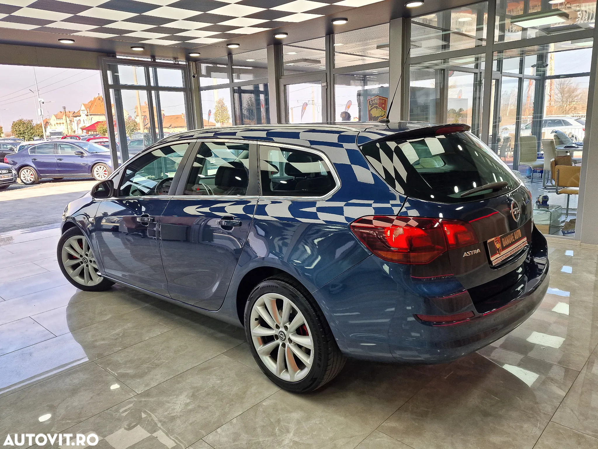 Opel Astra - 12
