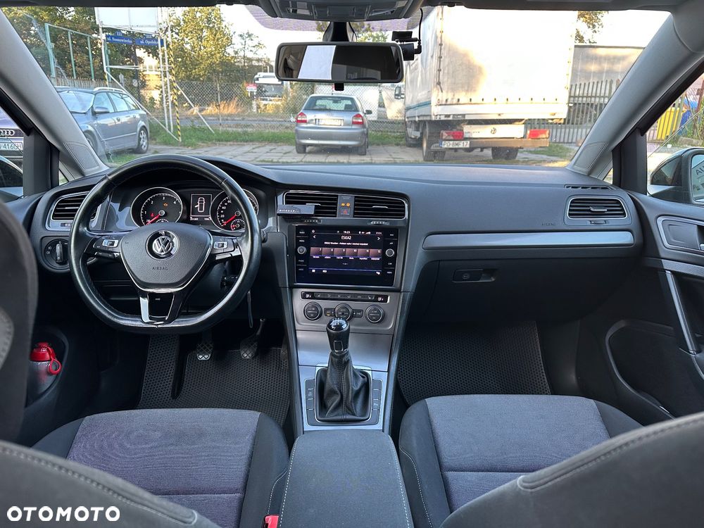 Volkswagen Golf 1.6 TDI BlueMot Comfortline - 8