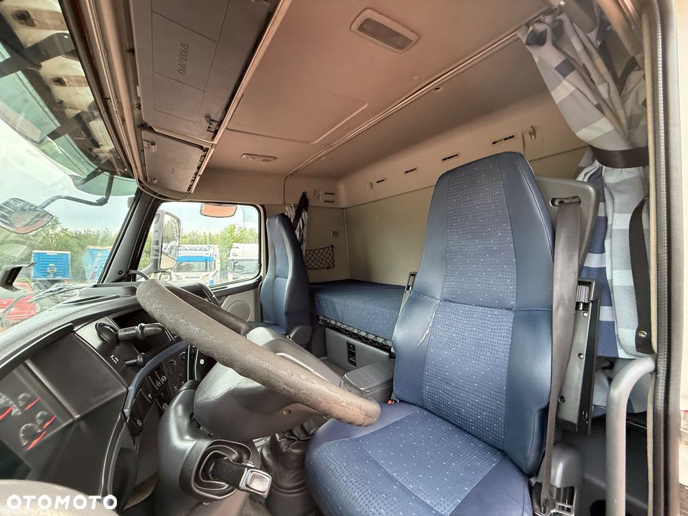Volvo FH 520* RETARDER* 637000 KM* HYDRAULIKA*NOWE TURBO*  MANUAL* BLOKADA MOSTU* KOŁA 80%* ALU FELGI* KLIMA* Z FRANCJI* - 19