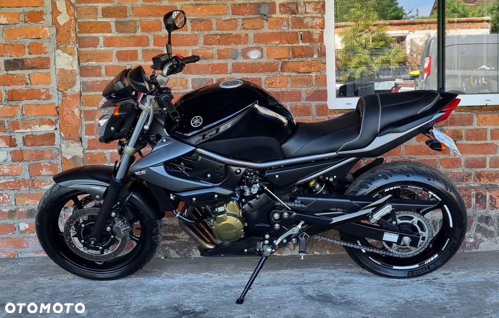 Yamaha XJ - 7