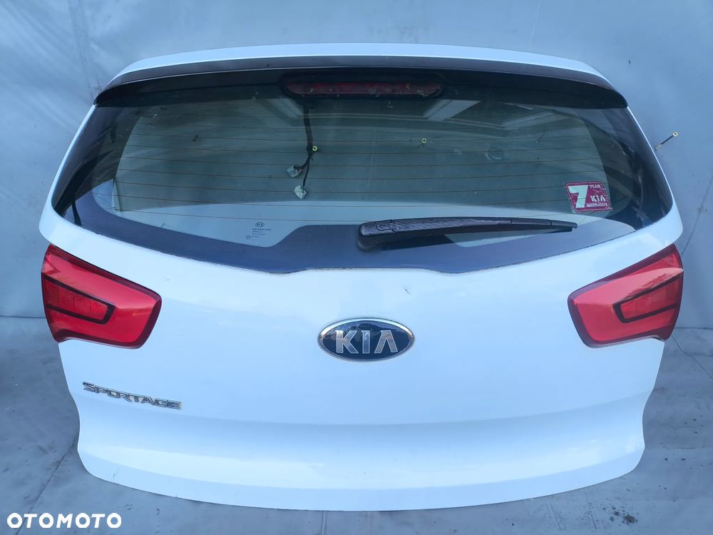 KIA SPORTAGE III KLAPA BAGAŻNIKA LAMPY KOMPLETNA KOLOR WD