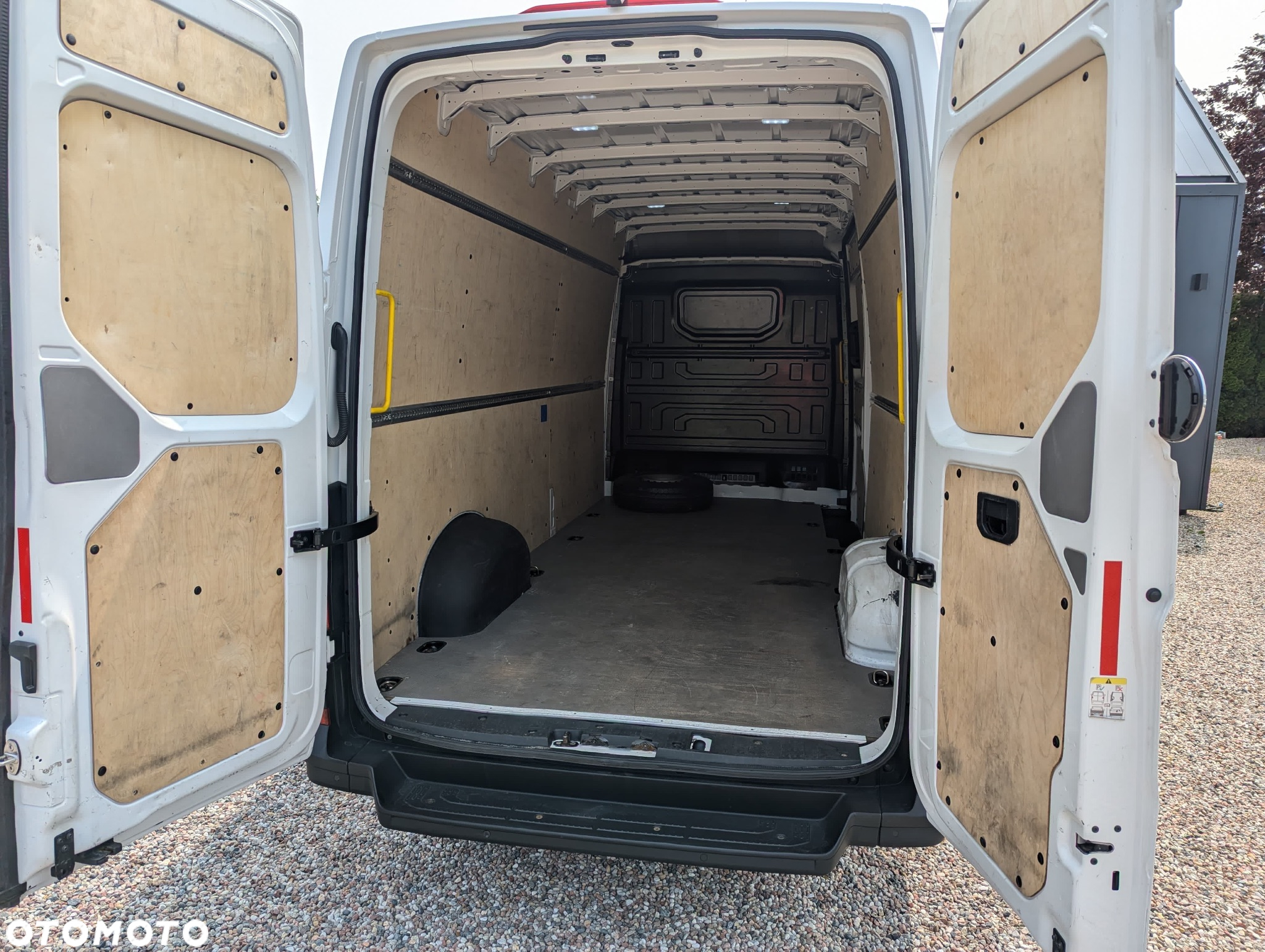 Volkswagen Crafter - 8
