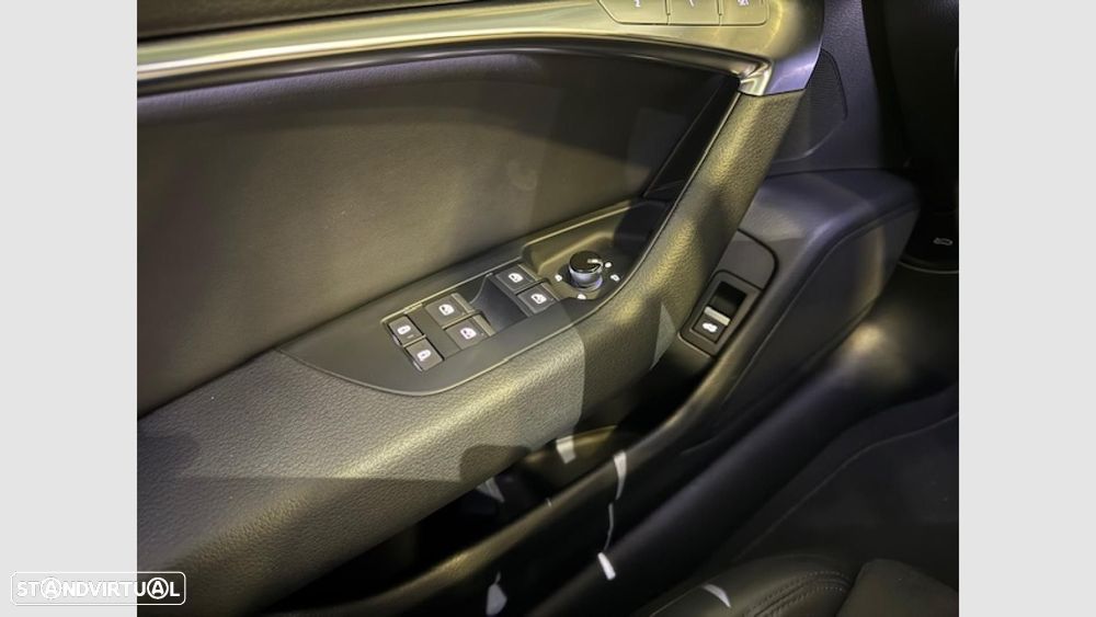 Audi A6 Avant 40 TDI Sport S tronic - 19