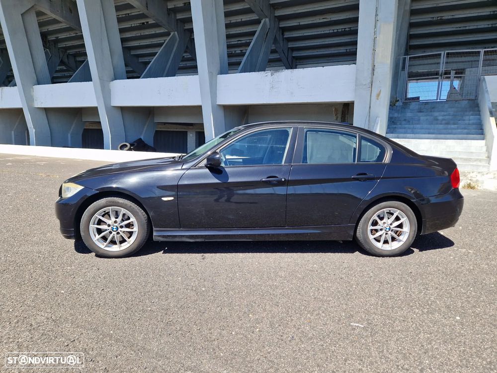 BMW 320 d - 6