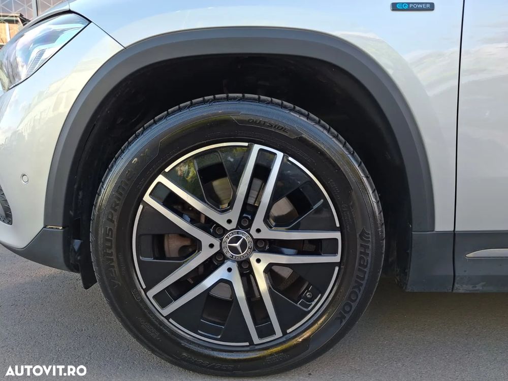 Mercedes-Benz GLA 250 e 8G-DCT Progressive - 23