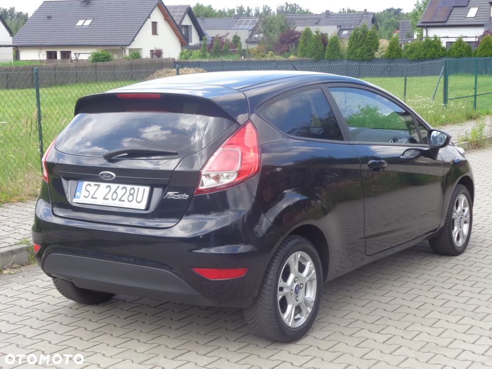 Ford Fiesta 1.0 Champions Edition - 9