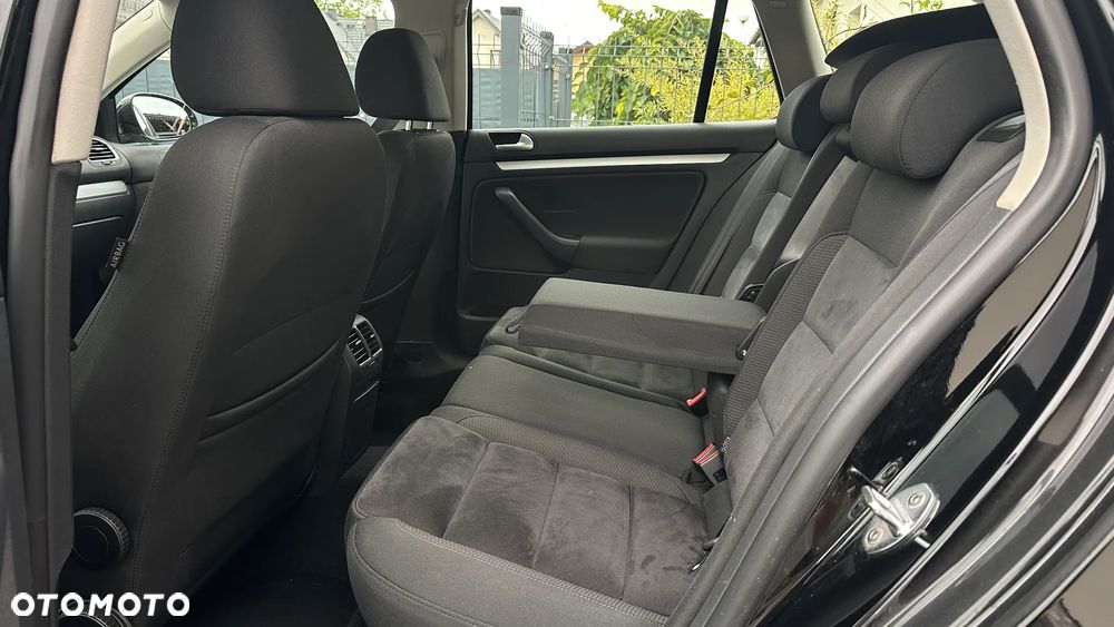 Volkswagen Golf Variant 2.0 TDI Comfortline - 36