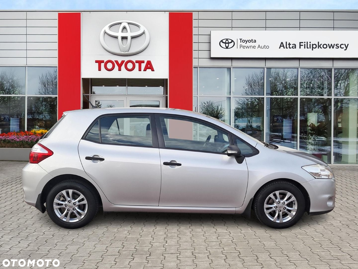 Toyota Auris 1.4 D-4D Terra EU5 - 7