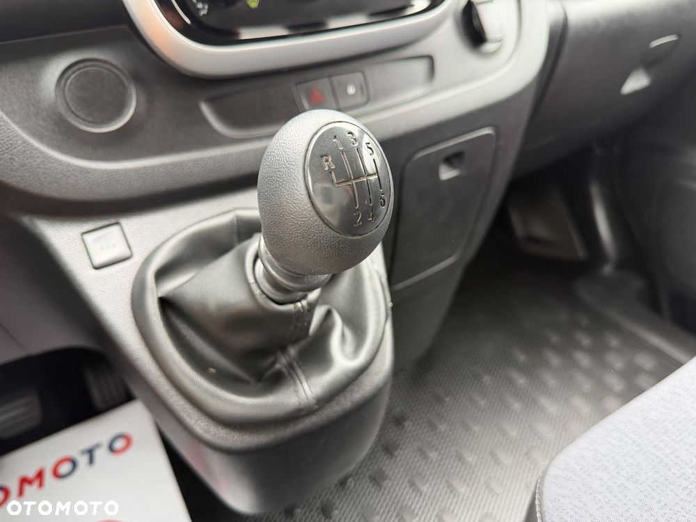 Opel Vivaro - 33