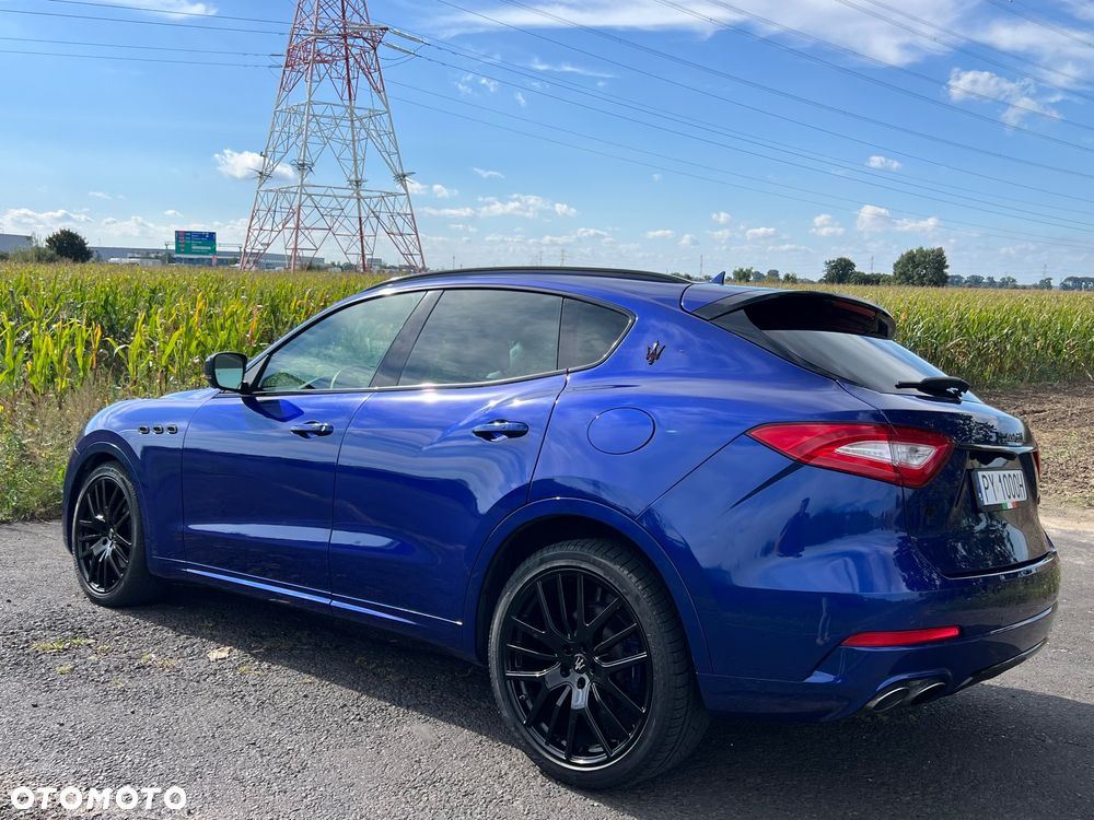 Maserati Levante Q4 - 4