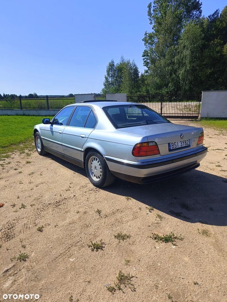 BMW Seria 7 - 4