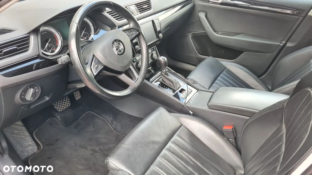 Skoda Superb 2.0 TSI L&K DSG - 12